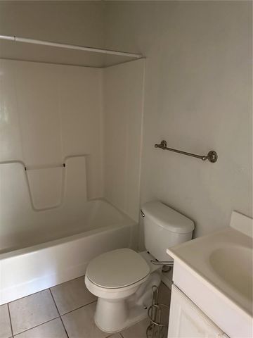 734 S MILLS AVENUE, Orlando, FL 32801