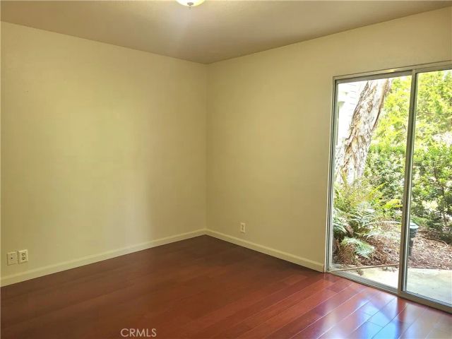 7620 Hollister Avenue 111, Santa Barbara, CA 93117