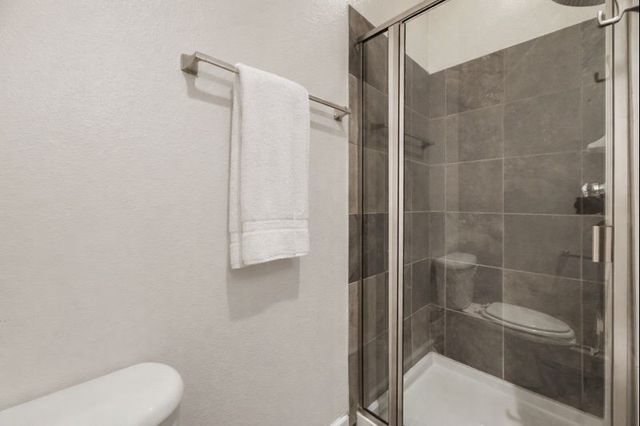 2403 Wild Cherry Way, Dallas, TX 75206
