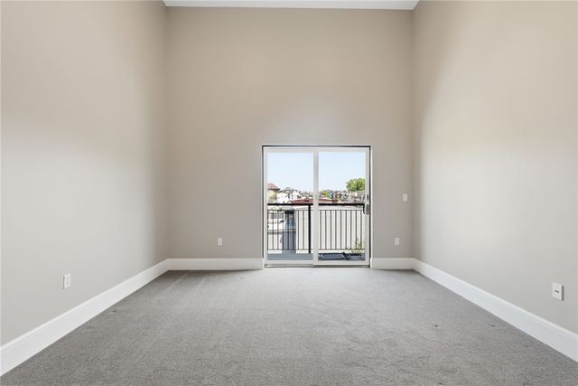 3809 Liberty Ave 403, Lawrenceville, PA 15201