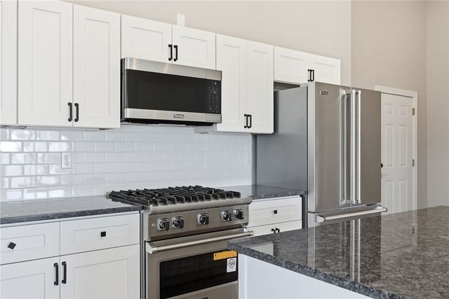 3809 Liberty Ave 403, Lawrenceville, PA 15201