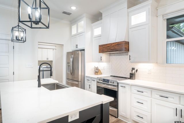 4244 County Road 1295, Tyler, TX 75704