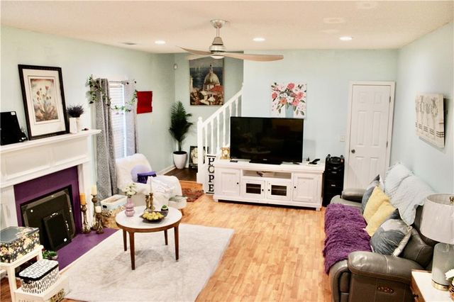 925 Reda Court, Mcdonough, GA 30253