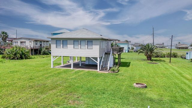 4018 3rd Street, Galveston, TX 77554
