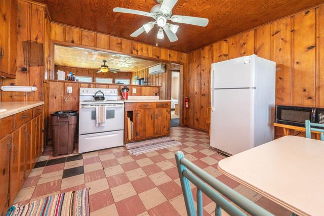4018 3rd Street, Galveston, TX 77554