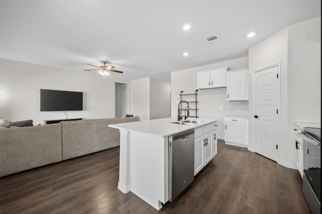 504 Overlook Drive, Royse City, TX 75189