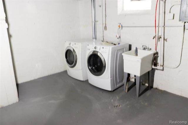 1338 Helen, Inkster, MI 48141