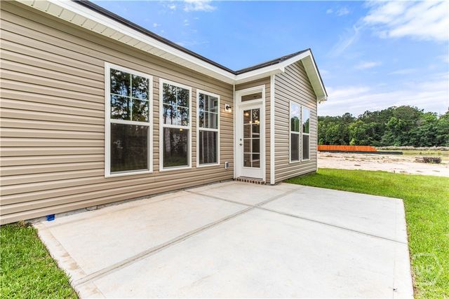 200 Brookline Drive, Savannah, GA 31407