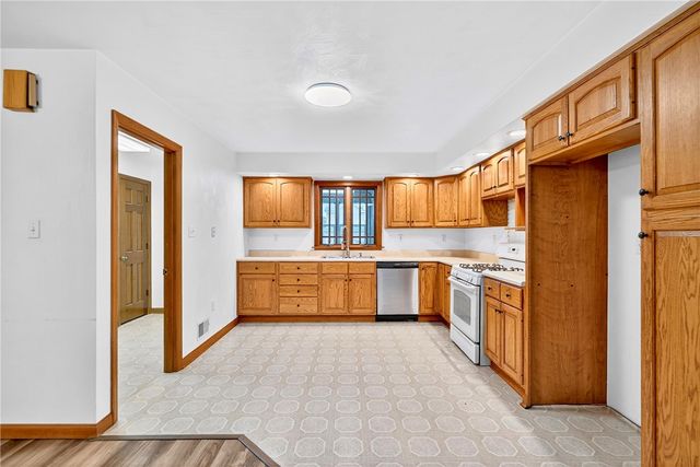 46 Davidson Avenue, Union Twp, PA 15038