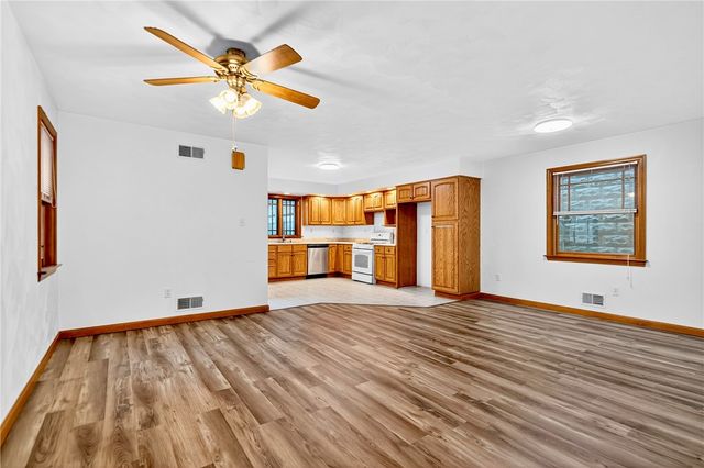 46 Davidson Avenue, Union Twp, PA 15038