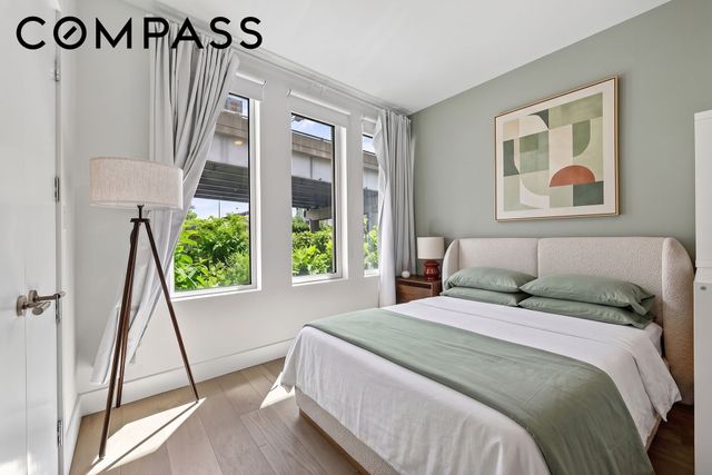 208 Delancey St Apt 1C, New York City, NY 10002