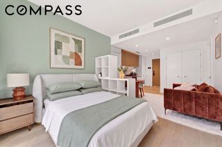 208 Delancey St Apt 1C, New York City, NY 10002