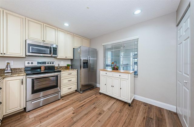 5157 SILENT LOOP 301, New Port Richey, FL 34652