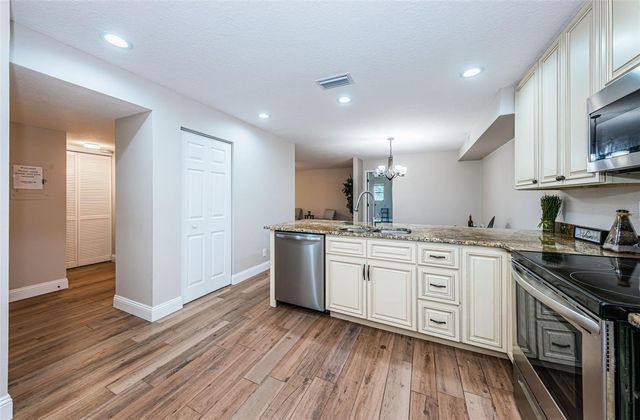 5157 SILENT LOOP 301, New Port Richey, FL 34652