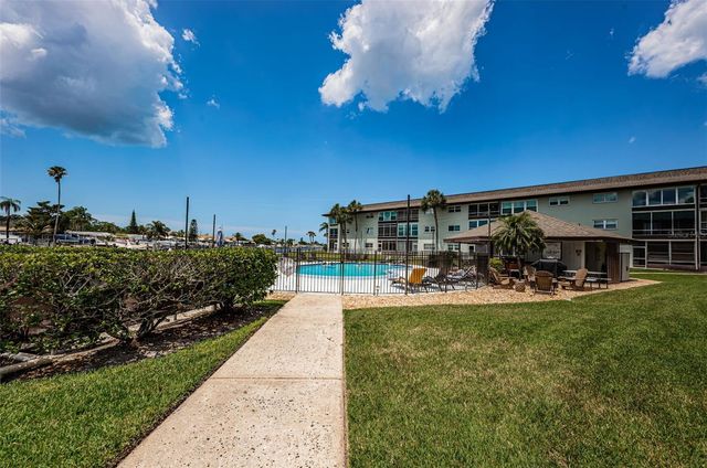 5157 SILENT LOOP 301, New Port Richey, FL 34652