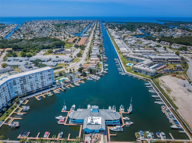 5157 SILENT LOOP 301, New Port Richey, FL 34652