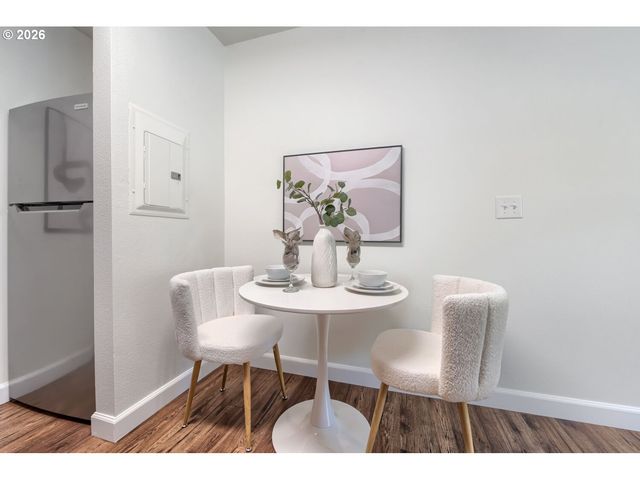 15066 Nw CENTRAL Dr 1403, Portland, OR 97229