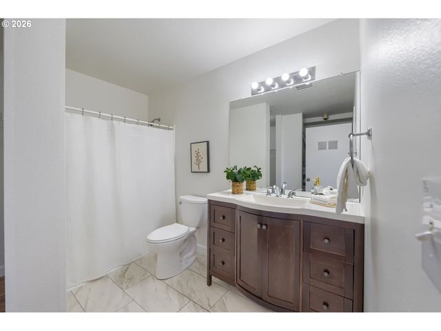 15066 Nw CENTRAL Dr 1403, Portland, OR 97229