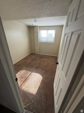 997 E 825 N, Layton, UT 84040