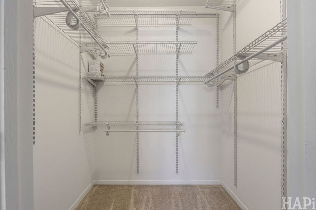 642 Whalom Lane 12-A, Schaumburg, IL 60173