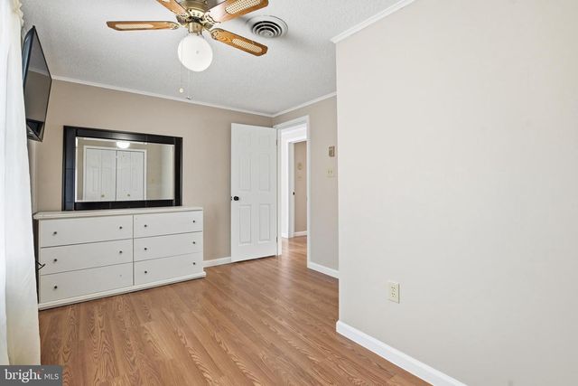 25-A S BERLIN PIKE, Lovettsville, VA 20180