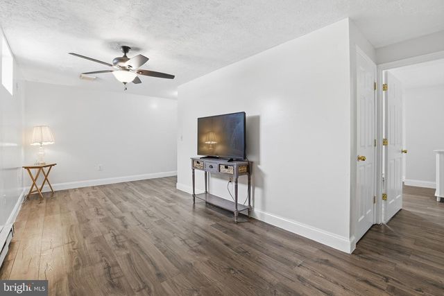 25-A S BERLIN PIKE, Lovettsville, VA 20180