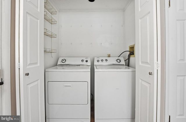 25-A S BERLIN PIKE, Lovettsville, VA 20180