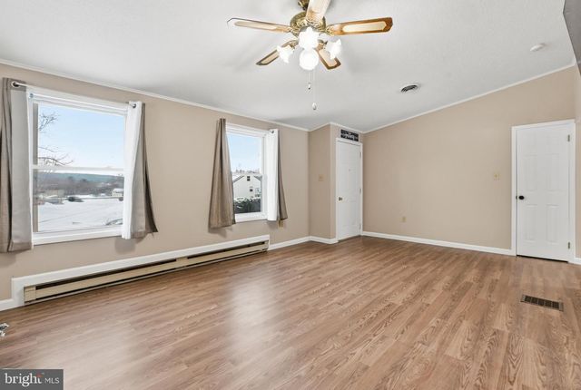 25-A S BERLIN PIKE, Lovettsville, VA 20180