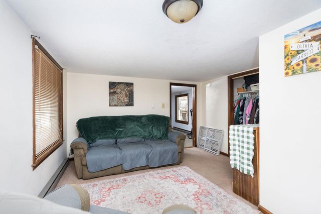 503 AUGUSTA AVE, Grottoes, VA 24441