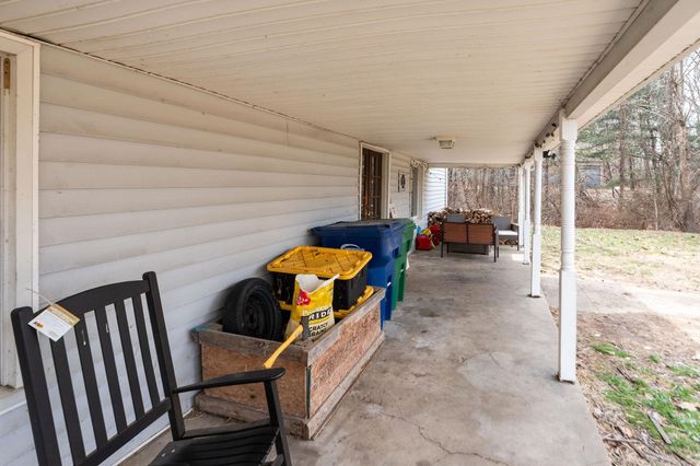 503 AUGUSTA AVE, Grottoes, VA 24441