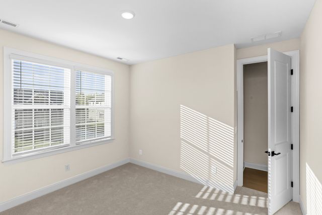 5959 Hunt Valley Drive, Spring Hill, TN 37174