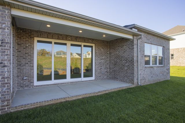 5959 Hunt Valley Drive, Spring Hill, TN 37174