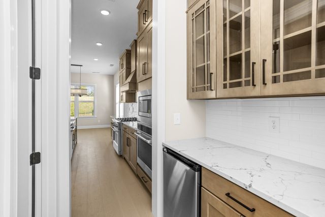 5959 Hunt Valley Drive, Spring Hill, TN 37174