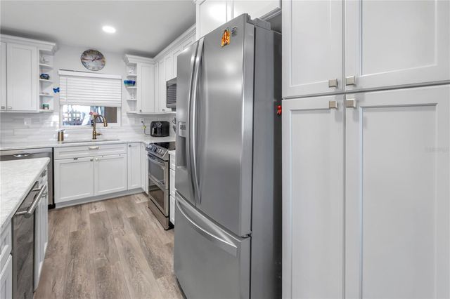 800 MADONNA BOULEVARD A, Tierra Verde, FL 33715