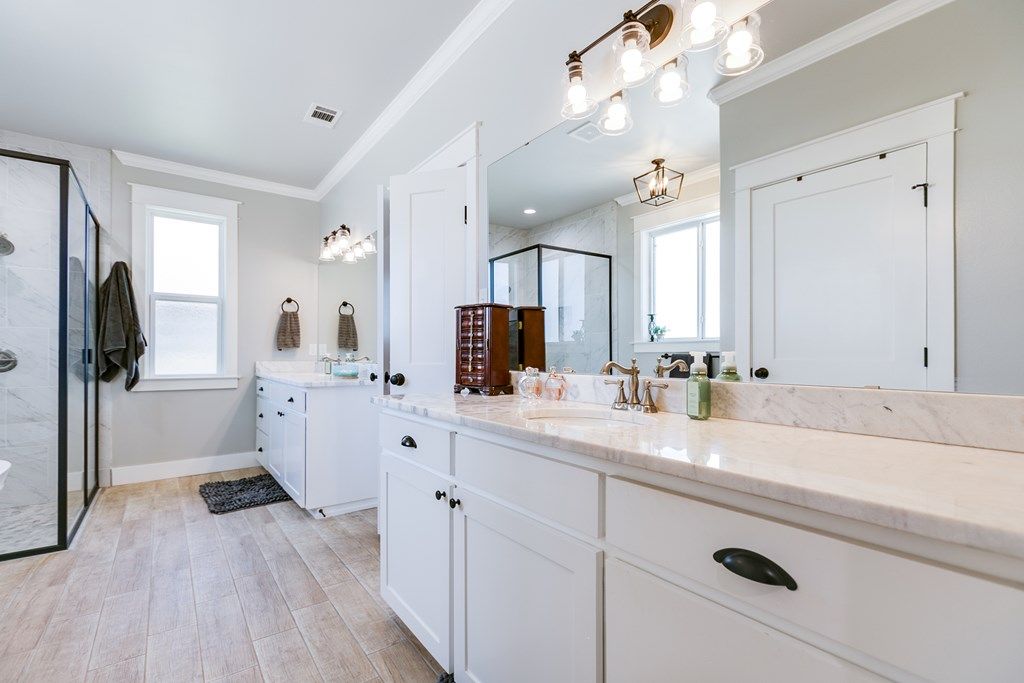 Image 23 of property listing at 5926 Bridlewood Court, San Angelo, TX 76904