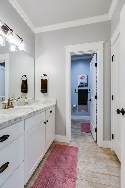 Image 27 of property listing at 5926 Bridlewood Court, San Angelo, TX 76904