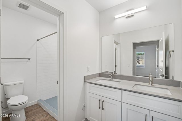 3021 W WILLIAMS Drive A201, Phoenix, AZ 85027