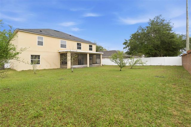 121 FESTIVE COURT, Chuluota, FL 32766