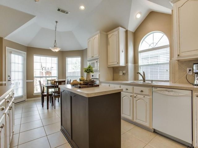 12316 Sailmaker Lane, Frisco, TX 75035
