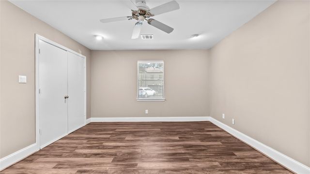 1017 Howard Lane, Bellaire, TX 77401