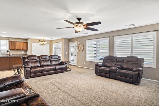 566 W LOVE Road, San Tan Valley, AZ 85143