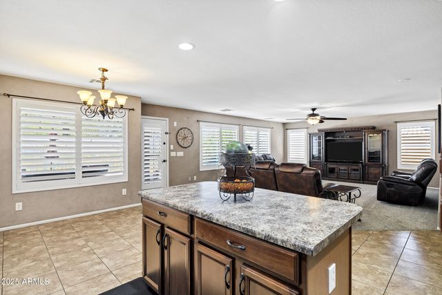 566 W LOVE Road, San Tan Valley, AZ 85143