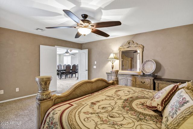 566 W LOVE Road, San Tan Valley, AZ 85143