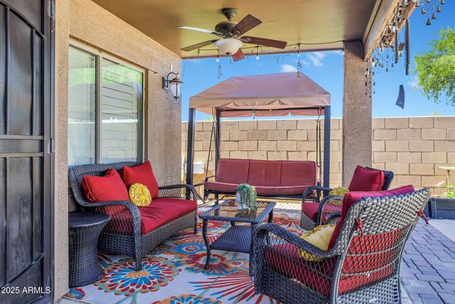 566 W LOVE Road, San Tan Valley, AZ 85143