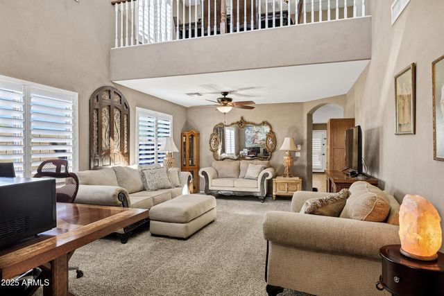 566 W LOVE Road, San Tan Valley, AZ 85143