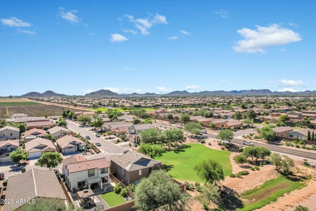 566 W LOVE Road, San Tan Valley, AZ 85143