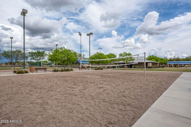 566 W LOVE Road, San Tan Valley, AZ 85143