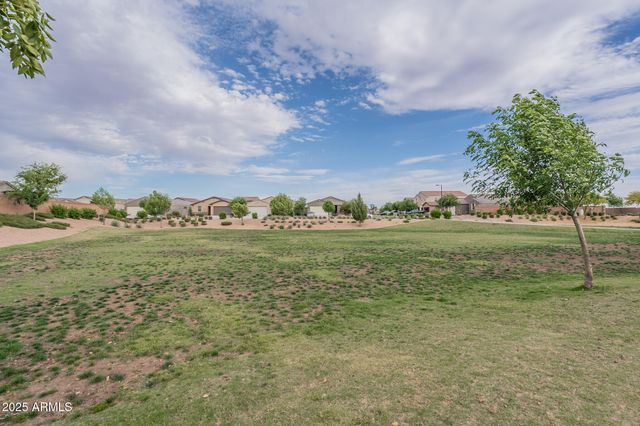 566 W LOVE Road, San Tan Valley, AZ 85143