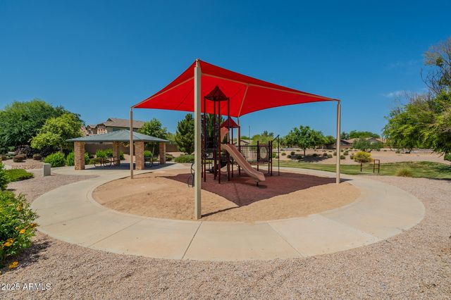 566 W LOVE Road, San Tan Valley, AZ 85143