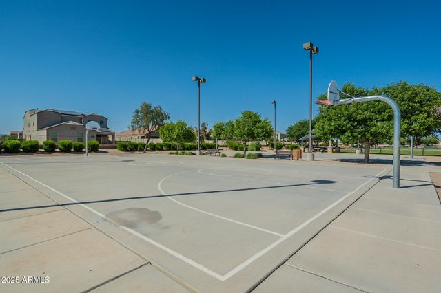 566 W LOVE Road, San Tan Valley, AZ 85143